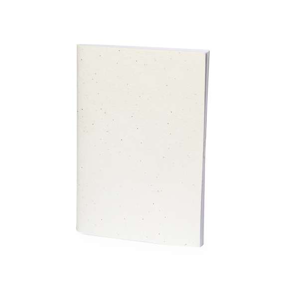 Libreta de tapas blandas con portada y contraportada fabricadas en papel de semillas. Con 60 hojas interiores en color blanco lisas. incluye semillas de petunia en ambas cubiertas, convirtiéndolo así en papel plantable al final de su vida útil. Con instrucciones de plantado y presentado en bolsa individual de papel reciclado.