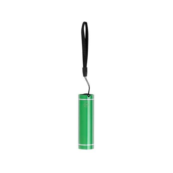 Resistente linterna fabricada en Aluminio Reciclado. Cuenta con 1 LED de alto poder de iluminación, un pulsador protegido con recubrimiento de goma y una cinta de transporte para mayor comodidad. Funciona con pilas: 3xAAA (no incluidas). Incluye logotipo Aluminio Reciclado en un lateral y está disponible en una variada gama de colores. Presentada en caja de diseño kraft.El Aluminio Reciclado es un material con posibilidades de reciclaje casi infinitas, sin perder sus propiedades originales y consumiendo menos energía en este proceso.Certificación GRS (Global Recycled Standard / Estándar de Reciclaje Global), que garantiza el origen reciclado del material usado para fabricar el producto.