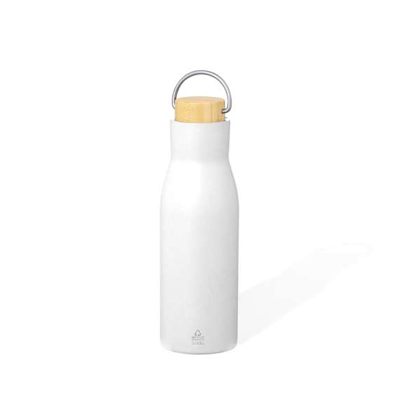 Bidón térmico de 500 ml de capacidad, fabricado en Acero Inox Reciclado de doble pared. Incluye original tapón a rosca en acero inox con detalle de bambú y asa integrada. Disponible en variada gama de colores mate y presentado en caja individual de diseño kraft.
