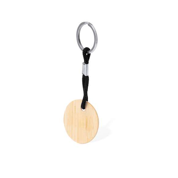 Práctico llavero redondo, fabricado en bambú, con cordón en variados colores. Es ideal para el marcaje en láser. Materiales como el bambú fomentan la utilización de materias primas naturales, reduciendo las emisiones contaminantes. Proviene de una planta de gran resistencia y versatilidad, con crecimiento y regeneración rápidos, siendo una excelente alternativa al uso de madera tradicional.