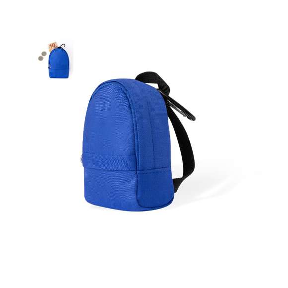 Original monedero en forma de mochila, con bolsillo de cierre de cremallera, cintas y con práctico mosquetón para poder enganchar fácilmente. Fabricado en resistente poliéster 600D y disponible en varios colores.