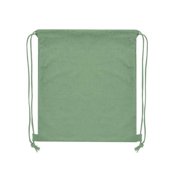 Mochila de cuerdas fabricada en resistente pana de poliéster. De acabado cosido, con cuerdas a juego y refuerzos laterales. Disponible en variada gama de colores.
