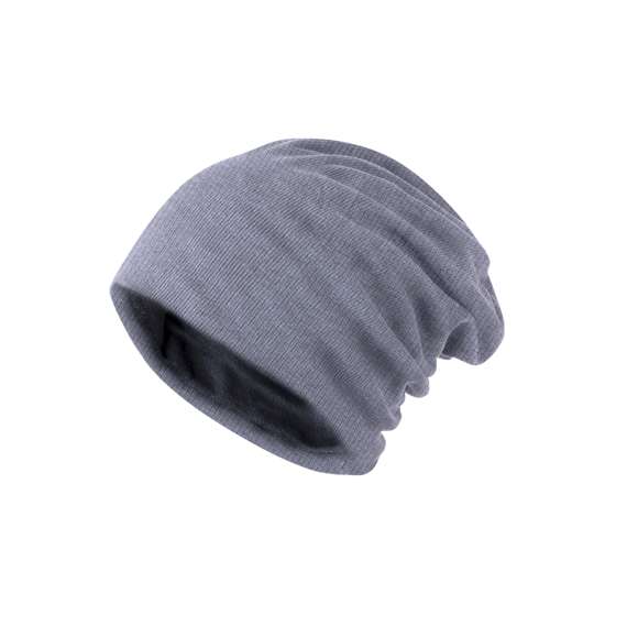 Gorro de alta calidad con exterior fabricado en poliéster de acabado canalé. Con interior a juego, en suave y cálido material micro. Cómodo ajuste y disponible en variada gama de colores.