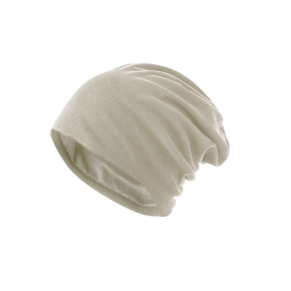 Gorro de alta calidad con exterior fabricado en poliéster de acabado canalé. Con interior a juego, en suave y cálido material micro. Cómodo ajuste y disponible en variada gama de colores.