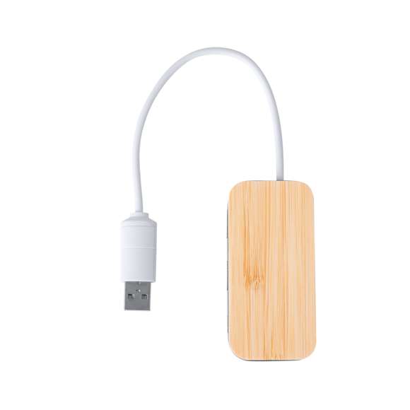 Puerto USB 2.0 fabricado en Aluminio Reciclado con superficie en bambú. Incluye puerto Tipo C y 2 puertos USB, con entrada dual USB/Tipo C. Presentado en caja individual de diseño kraft.Fabricado conforme a estándares RoHS, con sistema de bloqueo para evitar cortocircuitos.El Aluminio Reciclado es un material con posibilidades de reciclaje casi infinitas, sin perder sus propiedades originales y consumiendo menos energía en este proceso.Certificación GRS (Global Recycled Standard / Estándar de Reciclaje Global), que garantiza el origen reciclado del material usado para fabricar el producto.Materiales como el bambú fomentan la utilización de materias primas naturales, reduciendo las emisiones contaminantes. Proviene de una planta de gran resistencia y versatilidad, con crecimiento y regeneración rápidos, siendo una excelente alternativa al uso de madera tradicional.