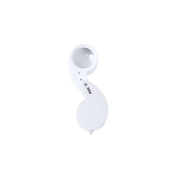 Lupa plegable doble con aumento 30x , fabricada en resistente metal. Con luces LED integradas y gran potencia de aumento para obtener una visión muy cercana de los detalles más pequeños y ampliación sin distorsión. Ideal para inspeccionar objetos de tamaño reducido, textos, etc. Además, tiene un accesorio para colgar, y viene dentro de un estuche con interior acolchado para una mayor protección. Alimentación a pilas (de botón incluidas), con llave especial para reemplazarlas cuando se agoten. Presentada en caja de cartón negra.