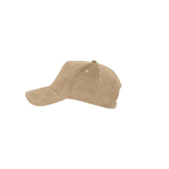 Gorra de 5 paneles fabricada en resistente poliéster efecto pana. Con orificios de ventilación bordados y cierre trasero ajustable de hebilla metálica. Disponible en variada gama de colores.