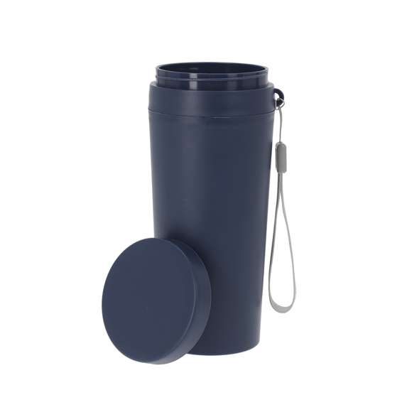 Bidón térmico fabricado en resistente PP Reciclado, con 320ml de capacidad. Con tapón de cierre hermético a rosca y cinta de transporte en color gris. El PP reciclado es un plástico reciclado y altamente reciclable, de gran resistencia y apto para multitud de aplicaciones.