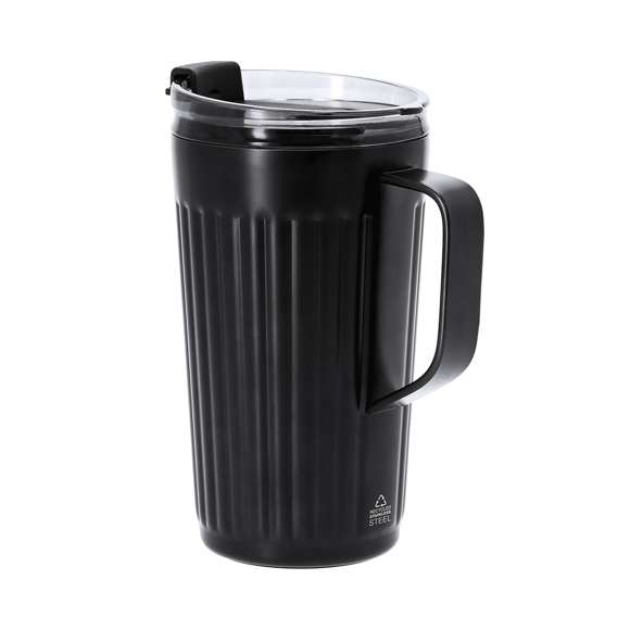 Taza térmica fabricada en Acero Inox Reciclado de doble pared y 350 ml de capacidad. Exterior en acabado biselado en color metálico mate. Incluye tapadera con sistema de cierre a presión transparente con orificio especial para pajitas, tapón de silicona y dosificador de fácil apertura abatible, libre de BPA. Base antideslizante de silicona y distintivo de Acero Inox Reciclado. El acero es uno de los materiales más demandados y que puede encontrarse casi en todas partes, desde productos de uso diario a grandes construcciones. Con innumerables propiedades, entre las que cabe destacar la durabilidad y su alto grado de reutilización, convirtiéndolo en una alternativa muy valorada en soluciones de sostenibilidad. Debidamente tratado, permite obtener nuevos recursos de infinita utilización.