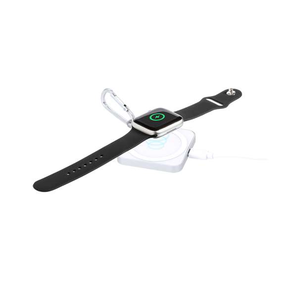 Cargador inalámbrico 15W fabricado en aluminio. Diseñado para la carga de smartphone, auriculares y smartwatch. Con fijación magnética. Incluye mosquetón metálico de transporte. Conexión tipo C.