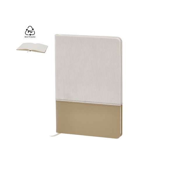Bloc de notas A5 en suave pana de poliéster y PU Reciclado. Incluye con 80 hojas en color crema, de disposición a una raya y con marcapáginas a juego. Logotipo PU Reciclada en contraportada. La PU Reciclada destaca por su resistencia y elasticidad. Este material reciclado y reciclable es una opción sostenible que rescata las fibras desechadas en los procesos de fabricación, minimizando así el desperdicio de material y contribuyendo a su vez a reducir el impacto ambiental, manteniendo a la vez sus propiedades originales.