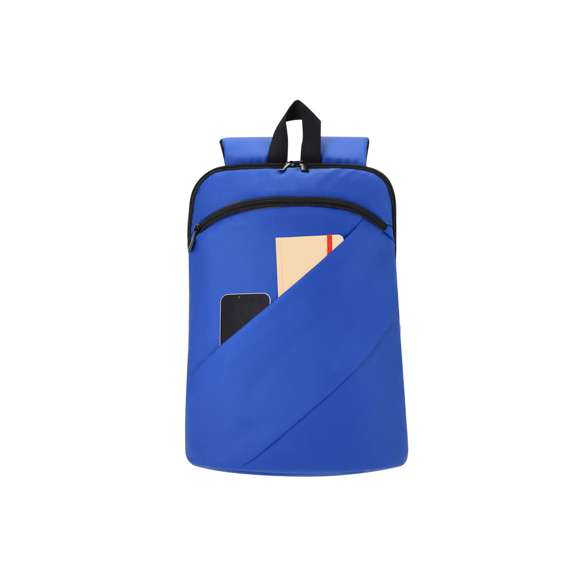 Mochila fabricada en suave PU. Con bolsillo principal de cierre de cremallera con doble tirador. Bolsillo interior para portátil de hasta 15 pulgadas. Incluye dos bolsillos frontales con cierre de cremallera invisble. Espalda y cintas acolchadas, con tela transpirable y ajustables. Incluye cinta de transporte para ajuste en trolley o maleta, ideal para viajes.