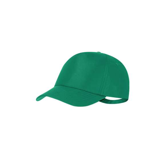 Gorra deportiva de 5 paneles en poliéster RPET con protección UV50. Ajustable cierre de hebilla metálica y orificios de ventilación bordados. Con logotipo de RPET y UV en etiqueta.El material RPET se elabora a partir de plástico reciclado, para así fomentar la reutilización de residuos plásticos y ayudar a la sostenibilidad del planeta.