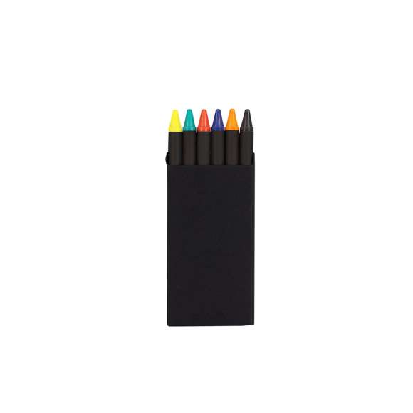 Set de 6 ceras en caja de cartón reciclado de color negro.El Cartón Reciclado proviene del reaprovechamiento de excedente de fabricaciones y reciclaje de papel en el final de su vida útil, convirtiéndose en un lienzo ecológico y sostenible.