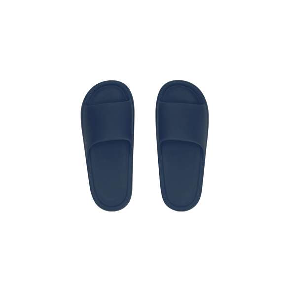 Par de chanclas fabricadas en EVA. Suela plana hecha de resistente EVA para una alta durabilidad y tira de empeine ergonómica fabricada a juego. Tallas 36-37, 38-39, 40-41, 42-43 y 44-45.