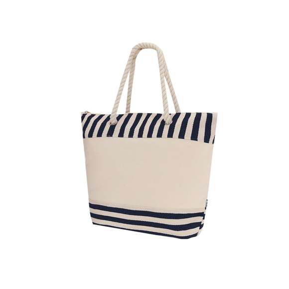 Bolsa térmica confeccionada en resistente material RPET con interior de aluminio, ideal para mantener la temperatura de alimentos y bebidas.Con un diseño a rayas naturales a juego con color. Incluye cierre de cremallera para mayor seguridad y asas largas de algodón en formato cuerda, reforzadas con resistentes argollas metálicas.