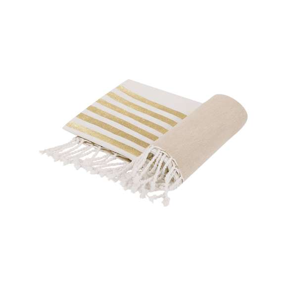 Pareo Toalla en algodón reciclado de 180g/m2. Diseño a rayas color blanco en combinación con rayas doradas con efecto glitter, extremos en beige liso y distinguidos flecos en los extremos en forma de cordón. Incluye etiqueta con distintivo algodón reciclado.