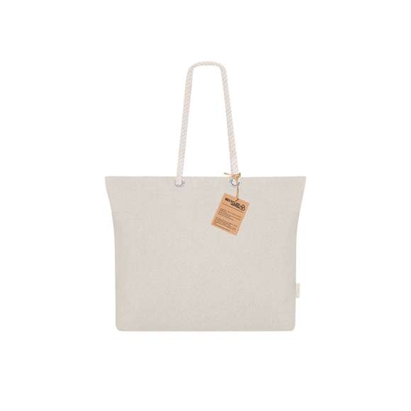 Bolsa confeccionada principalmente en Algodón Reciclado de 220g/m2. Con fuelle y asas largas de algodón en color natural y diseño trenzado. Incluye distintivo algodón reciclado.