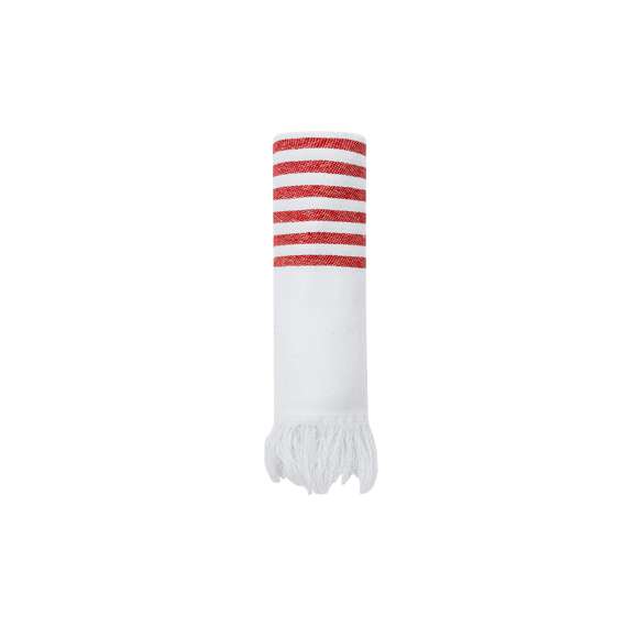 Suave pareo-toalla de 3000 g/m², confeccionado en una combinación de algodón reciclado y poliéster reciclado SEAQUAL.Su diseño presenta una base en blanco combinada con rayas de color y decorada por distinguidos flecos en los extremos. Incluye etiqueta con diseño SEAQUAL, que certifica su origen sostenible y su contribución a la limpieza de océanos. SEAQUAL INITIATIVE trabaja con colaboradores y autoridades para ayudar a limpiar nuestros océanos. Los residuos marinos de nuestras playas, fondos y superficies oceánicas, ríos y estuarios son recogidos por programas de limpieza. Luego se clasifican en diferentes tipos de materiales y la porción de plástico se limpia y se transforma en PLÁSTICO MARINO RECICLADO, una materia prima completamente trazable y que crea productos sostenibles e inspiradores. Al elegir productos que contienen PLÁSTICO MARINO RECICLADO, estás ayudando a limpiar nuestros océanos.JUNTOS POR UN OCÉANO LIMPIO.