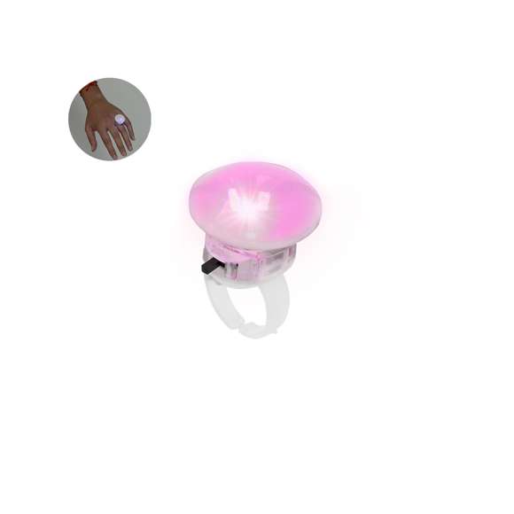 Original anillo blanco con luces LEDs ideal para fiestas, eventos nocturnos o celebraciones temáticas. Sus 2 luces LEDs de colores generan un efecto luminoso llamativo y original, alimentadas por pilas de botón -incluidas-. Con discreto interruptor de on/off en la base.
