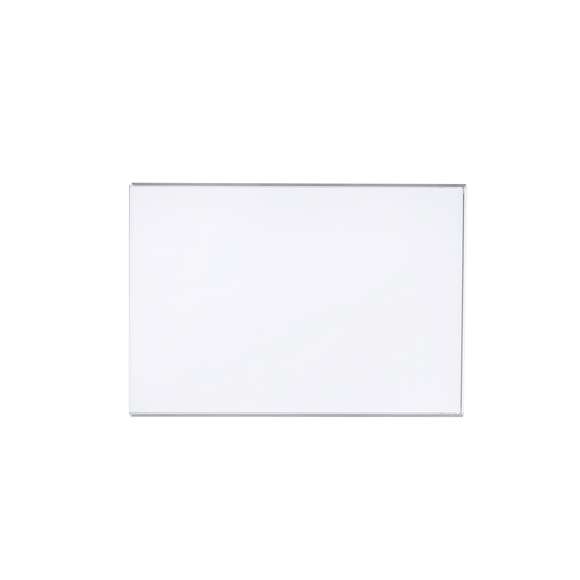 Elegante placa en cristal, con sofisticado diseño rectangular ,ideal para grabado láser. Presentada en  estuche individual con cierre magnético e interior en distinguido color negro, aportando un toque distinguido.