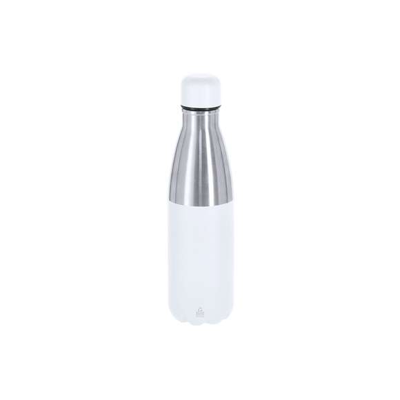 Bidón térmico de 550 ml de capacidad, fabricado en acero inox reciclado de doble pared. Su diseño combina cuerpo en acabado silver con tapón a rosca y base en color mate a juego. Libre de BPA. Incluye distintivo de acero inox reciclado.El acero es uno de los materiales más demandados y que puede encontrarse casi en todas partes, desde productos de uso diario a grandes construcciones. Con innumerables propiedades, entre las que cabe destacar la durabilidad y su alto grado de reutilización, convirtiéndolo en una alternativa muy valorada en soluciones de sostenibilidad. Debidamente tratado, permite obtener nuevos recursos de infinita utilización.