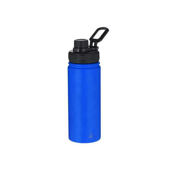 Bidón de Acero Inox Reciclado con 550 ml de capacidad. Incluye tapadera color negro con sistema de cierre a rosca, agarre de silicona para un óptimo sellado, dosificador y asa para transporte ajustable. En acabado mate especialmente diseñado para láser. Incluye distintivo Acero Inox Reciclado.El acero es uno de los materiales más demandados y que puede encontrarse casi en todas partes, desde productos de uso diario a grandes construcciones. Con innumerables propiedades, entre las que cabe destacar la durabilidad y su alto grado de reutilización, convirtiéndolo en una alternativa muy valorada en soluciones de sostenibilidad. Debidamente tratado, permite obtener nuevos recursos de infinita utilización.