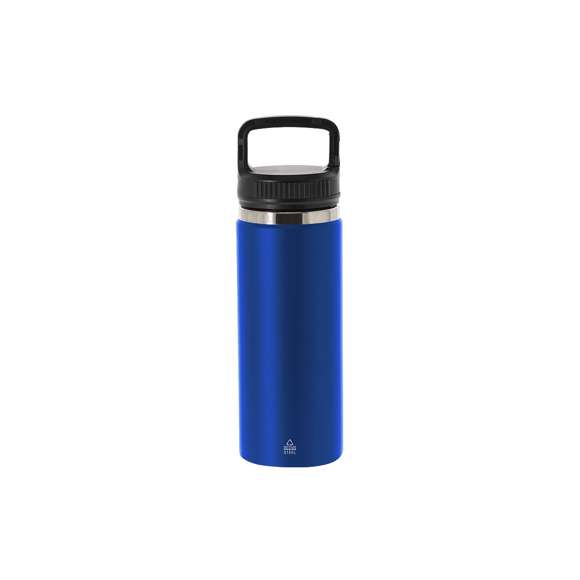 Bidón térmico de 550 ml de capacidad, fabricado en acero inox reciclado de doble pared. Cuenta con un asa funcional con doble función de mosquetón, que facilita un transporte cómodo y versátil. Con tapadera a rosca y base en color mate, complementada con un elegante aro decorativo en plata. Libre de BPA.El acero es uno de los materiales más demandados y que puede encontrarse casi en todas partes, desde productos de uso diario a grandes construcciones. Con innumerables propiedades, entre las que cabe destacar la durabilidad y su alto grado de reutilización, convirtiéndolo en una alternativa muy valorada en soluciones de sostenibilidad. Debidamente tratado, permite obtener nuevos recursos de infinita utilización.