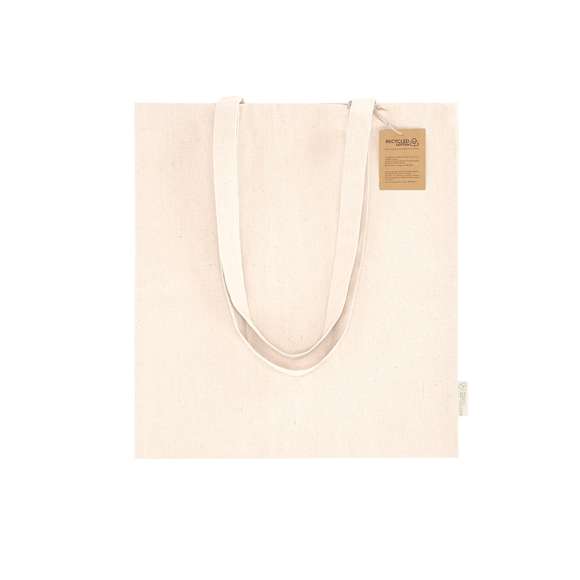 Bolsa confeccionada principalmente en algodón reciclado de 240 g/m2. Asas largas de 70cm con refuerzo, de acabado cosido. Logotipo en etiqueta lateral y resistencia hasta 7 kg de peso.