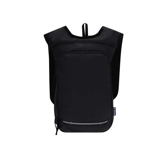 Mochila fabricada en resistente poliéster RPET 600D, diseñada con tiras reflectantes en el frontal para mayor visibilidad. Incluye un amplio compartimento principal y un práctico bolsillo frontal, ambos con cierre de cremallera para un acceso cómodo. Además, cuenta con respaldo y correas acolchadas y ajustables.El material RPET se elabora a partir de plástico reciclado, para así fomentar la reutilización de residuos plásticos y ayudar a la sostenibilidad del planeta.