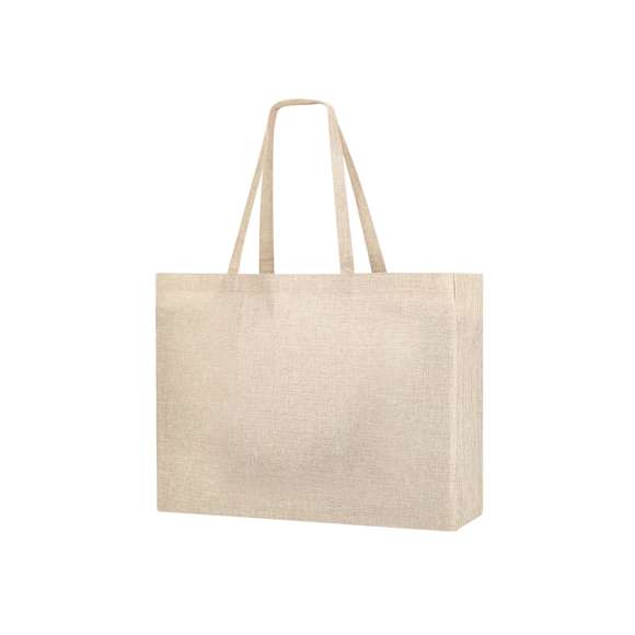 Bolsa fabricada en suave y resistente poliéster, ideal para personalización mediante impresión por sublimación. Con fuelle y asas largas reforzadas. Resistencia hasta 8 kg de peso.