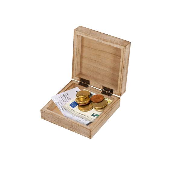 Caja de presentación en madera natural. Con bisagras metálicas y cierre magnético.Elaborado con elementos vegetales para así fomentar la utilización de materias primas naturales y reducir las emisiones contaminantes.