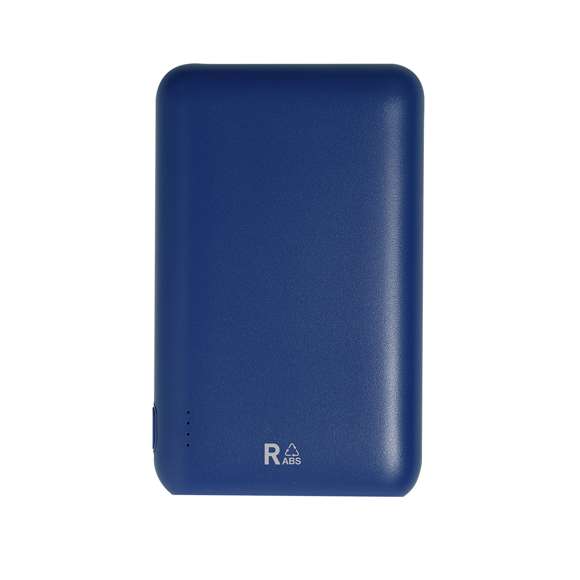 Batería auxiliar externa en ABS reciclado( RABS) de 5.000 mAh de capacidad de carga. Incluye salida USB dual para carga simultánea de 2 dispositivos, entrada Micro USB, y conexión Tipo C de entrada y salida. Con indicador de estado de carga. Incluye distintivo RABS.El RABS es un plástico altamente reciclable de gran resistencia y con multitud de aplicaciones que lo convierten en una solución eco-friendly. Las capacidades mostradas en todas nuestras baterías auxiliares externas son reales, incorporando todas ellas baterías de grado A y no recicladas, con una vida útil de al menos 500 ciclos de carga y según normativa CE.Además, están fabricadas conforme a los estándares RoHS y en cumplimiento con los siguientes requisitos de seguridad:Sistema de protección contra sobrecarga del power bank.Sistema de protección contra descarga completa que proporciona una mayor durabilidad del power bank.Sistema de bloqueo para evitar cortocircuitos.Sistema de transferencia de carga constante, acorde con la capacidad del dispositivo de destino.5000 mAh. 2 Salidas USB. Entrada Micro USB. Salida y Entrada Tipo C