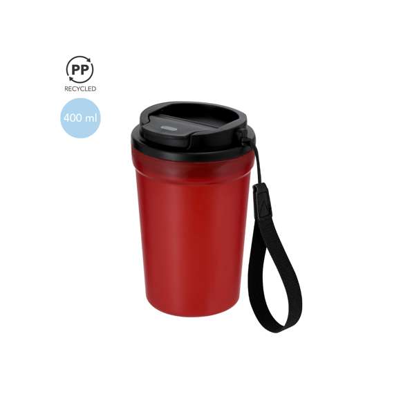 Vaso de 360 ml de capacidad fabricado en resistente PP Reciclado. Cuerpo en acabado frosted translúcido. Tapa hermética en color negro con dosificador de fácil apertura, libre de BPA, con cierre a rosca e incluye una práctica asa de transporte en poliéster. Con certificación Food Grade, garantizando la seguridad cuando los alimentos entran en contacto con el material usado para fabricar el producto. El PP reciclado es un plástico reciclado y altamente reciclable, de gran resistencia y apto para multitud de aplicaciones.