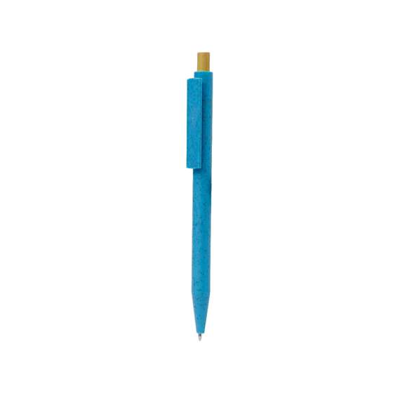 Bolígrafo fabricado con fibra de caña de trigo. Con cuerpo y clip a juego, de mecanismo pulsador fabricado en bambú y en tinta azul. Con distinguido logo de Caña de Trigo marcado en la caña. La Caña de Trigo fomenta la utilización de materias primas naturales, reduciendo así las emisiones contaminantes.