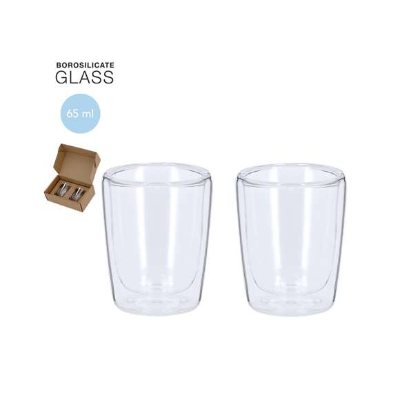 Elegante set de vasos de cristal de borosilicato de doble pared. Incluye dos vasos, cada uno con una capacidad de 65 ml. Presentados en una caja troquelada.