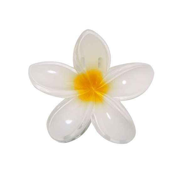 Pinza para el pelo con diseño original en forma de flor blanca y centro amarillo. Cuenta con 8 resistentes dientes que garantizan una sujeción cómoda y segura.