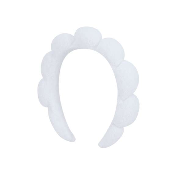 Diadema para el cabello, confeccionada en suave poliéster y recubierta de esponjas para mayor comodidad. Diseñada con tejido de rizos, ideal para facilitar la rutina de lavado facial.