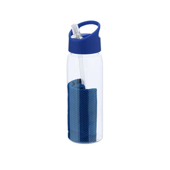 Set de bidón y toalla fabricados en RPET. Bidón de 800 ml de capacidad con sistema de fácil apertura libre de BPA con dosificador de pajita y asa de transporte a juego y toalla a juego de 30x80cm. El material RPET se elabora a partir de plástico reciclado, para así fomentar la reutilización de residuos plásticos y ayudar a la sostenibilidad del planeta.