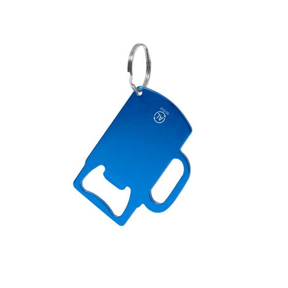 Original llavero abridor en Aluminio Reciclado con diseño de jarra. Especialmente diseñado para marcaje en láser. Con distintivo de Aluminio Reciclado grabado.El Aluminio Reciclado es un material con posibilidades de reciclaje casi infinitas, sin perder sus propiedades originales y consumiendo menos energía en este proceso.Certificación GRS (Global Recycled Standard / Estándar de Reciclaje Global), que garantiza el origen reciclado del material usado para fabricar el producto.