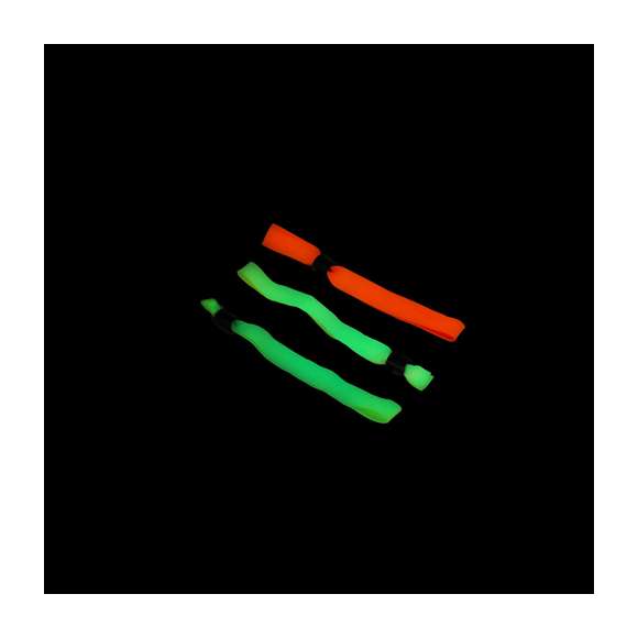 Pulsera para eventos, elaborada en resistente y suave poliéster. Diseñada con un cierre de seguridad ajustable.