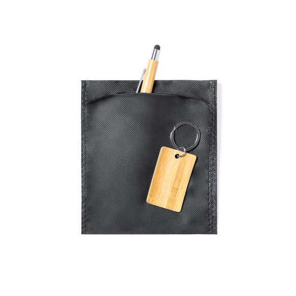 Funda multiusos fabricada en tejido non-women de color negro y acabado termosellado, transpirable y lavable. De tamaño compacto e ideal para impresión.