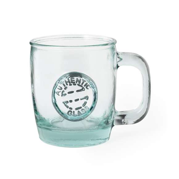 Taza de línea nature de 400 ml de capacidad. De fabricación europea y hecha en vidrio reciclado GRS (Global Recycled Standard / Estándar de Reciclaje Global), que garantiza el origen reciclado del material usado para fabricar el producto.