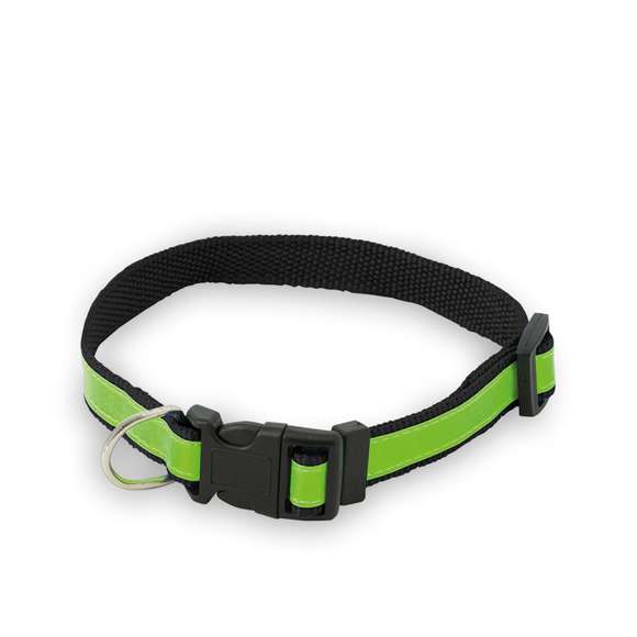 Collar reflectante para mascota en resistente y suave poliéster de vivos colores. Con cinta ajustable de cierre de clic y accesorio metálico para cinta de paseo.