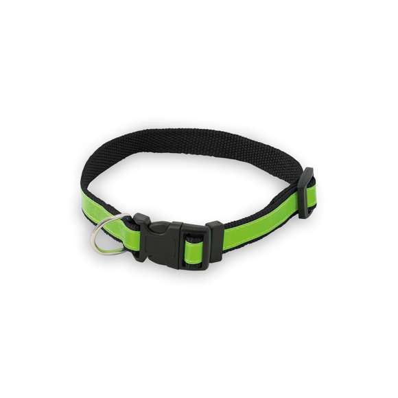 Collar reflectante para mascota en resistente y suave poliéster de vivos colores. Con cinta ajustable de cierre de clic y accesorio metálico para cinta de paseo.