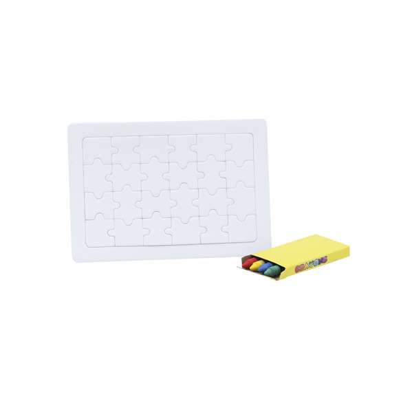 Divertido puzzle de 24 piezas en color blanco. Con caja de 4 ceras en colores amarillo, verde, azul y rojo incluida.