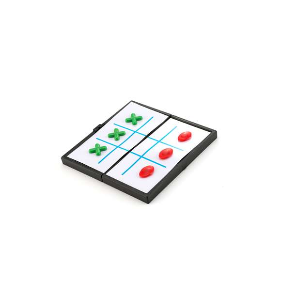  	Juego de mesa plegable con superficie metálica y fichas magnéticas. Disponibles parchís, tres en raya y damas. Presentado en caja individual.