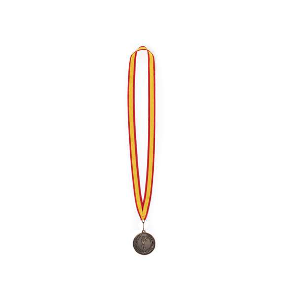 Medalla metálica con cinta de poliéster en acabado rojo y bandera española. Con cierre mosquetón para fácil marcaje y disponible en modelos oro, plata y bronce.