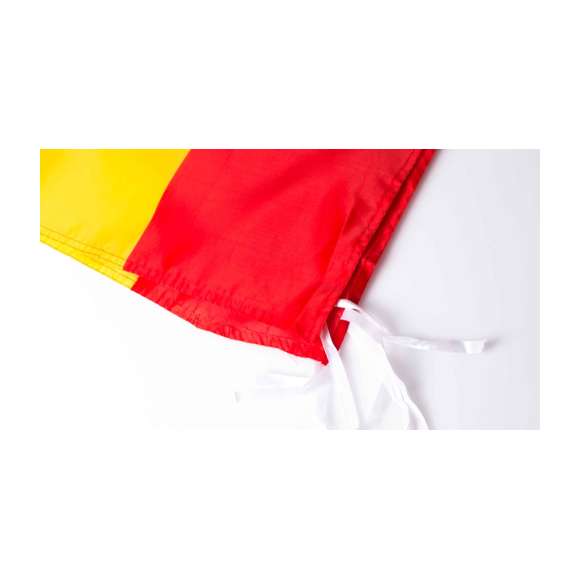  	Bandera de España en suave y resistente poliéster con cintas de ajuste.