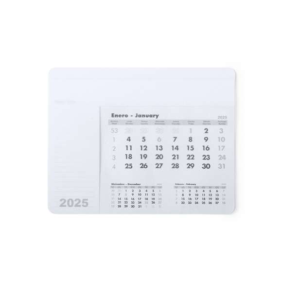 Alfombrilla calendario de suave acabado en PVC. Diseño mes en curso/mes anterior/mes siguiente, con espacio para anotaciones. Base acolchada antideslizante y disponible en variada gama de colores.